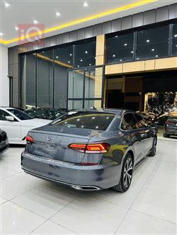 فولكسفاغن باسات